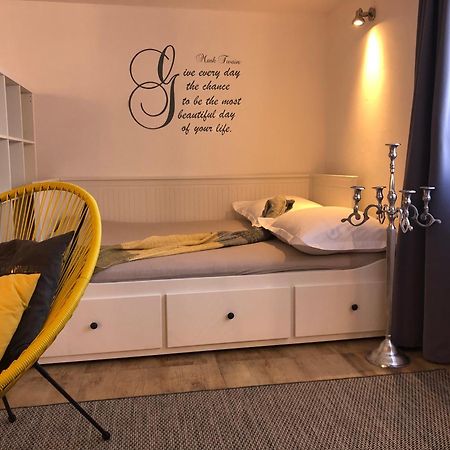 שיבניק Studio Apartman Providence מראה חיצוני תמונה