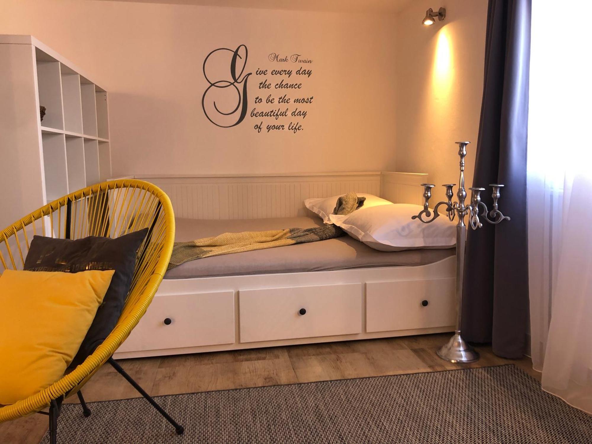שיבניק Studio Apartman Providence מראה חיצוני תמונה