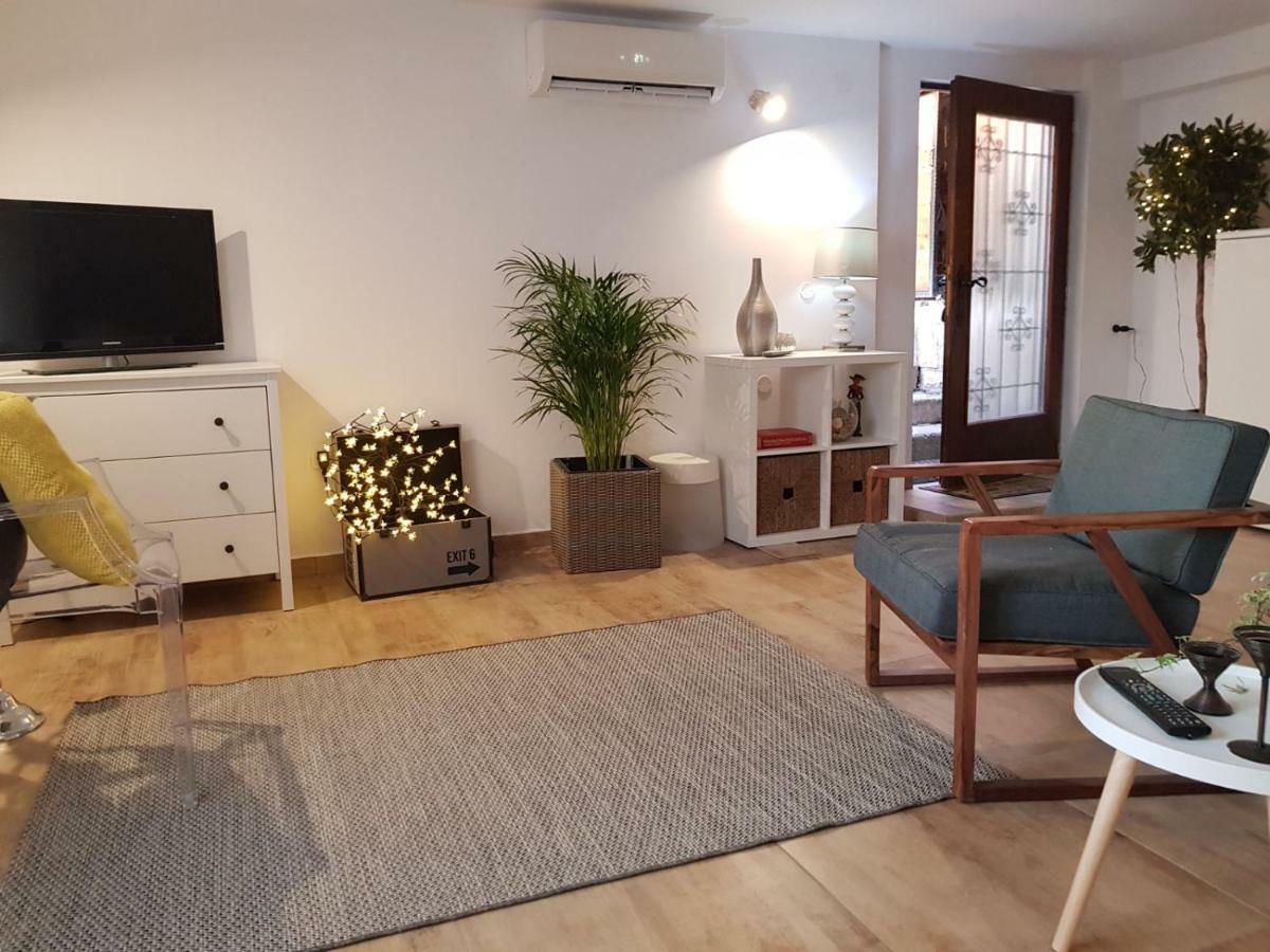 שיבניק Studio Apartman Providence מראה חיצוני תמונה